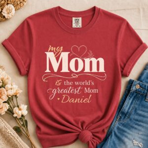 Personalized World's Greatest Mom Gold Heavyweight T-Shirt | Custom Name Comfort Colors Tee